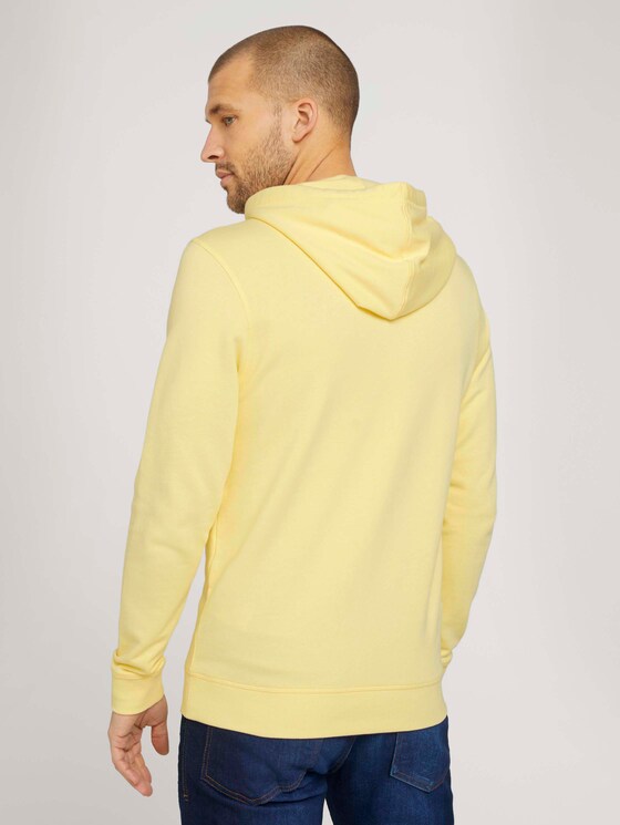 Hoodie mit Logoprint - Männer - pale straw yellow Hoodie mit Logoprint - Männer - pale straw yellow - 2 - TOM TAILOR