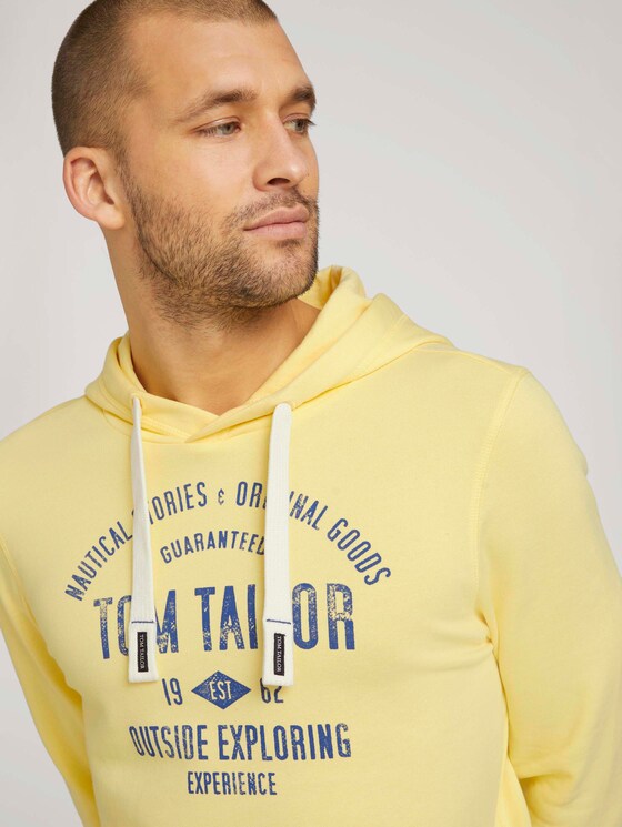 Hoodie mit Logoprint - Männer - pale straw yellow Hoodie mit Logoprint - Männer - pale straw yellow - 9 - TOM TAILOR