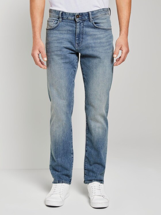 Marvin Straight Jeans