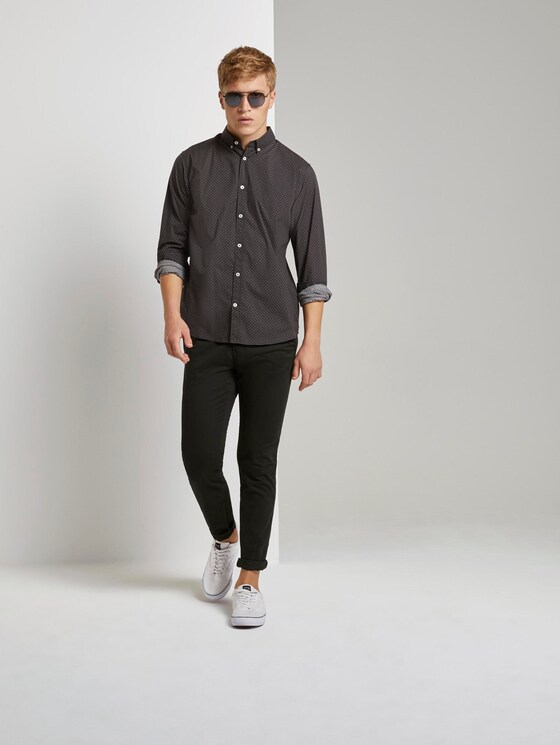 Gemustertes Stretch-Hemd - Männer - black burgundy crosses design Gemustertes Stretch-Hemd - Männer - black burgundy crosses design - 3 - TOM TAILOR