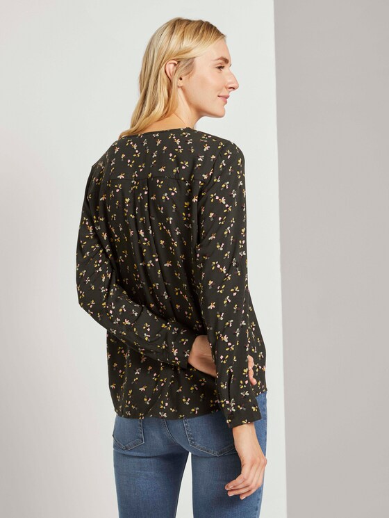 Henley shirt with turn-ups - Women - dark rosin floral design Henley shirt with turn-ups - Women - dark rosin floral design - 2 - TOM TAILOR