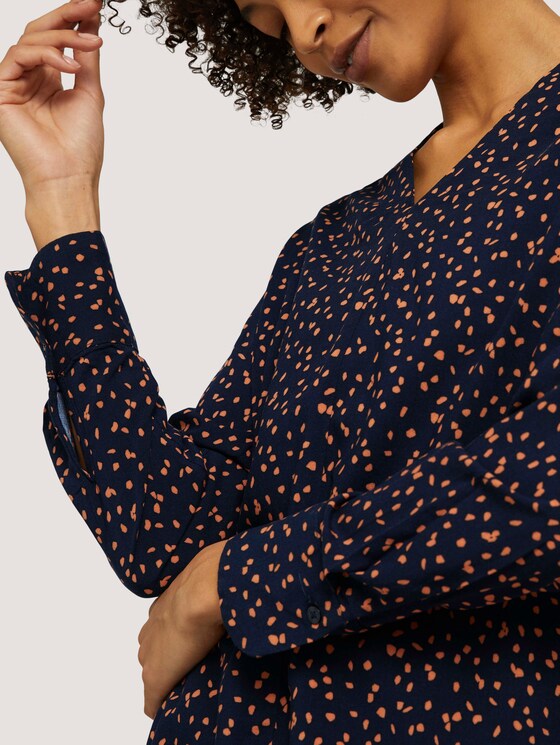 Gemusterte Bluse mit V-Ausschnitt - Frauen - navy orange dot design Gemusterte Bluse mit V-Ausschnitt - Frauen - navy orange dot design - 9 - Mine to five