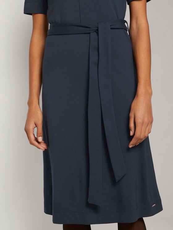 Kleid mit Bindegürtel - Frauen - Sky Captain Blue Kleid mit Bindegürtel - Frauen - Sky Captain Blue - 9 - Mine to five