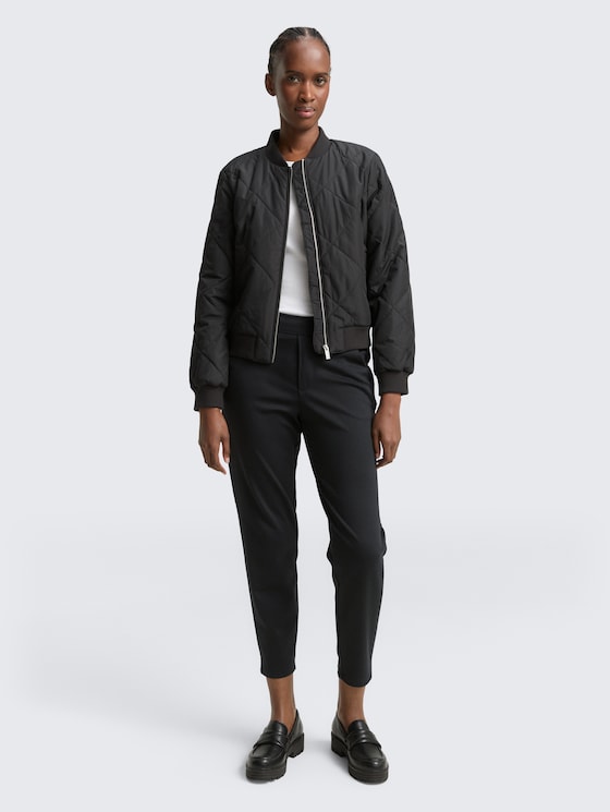 Relaxed Fit Hose mit elastischem Bund von Denim Female, deep black