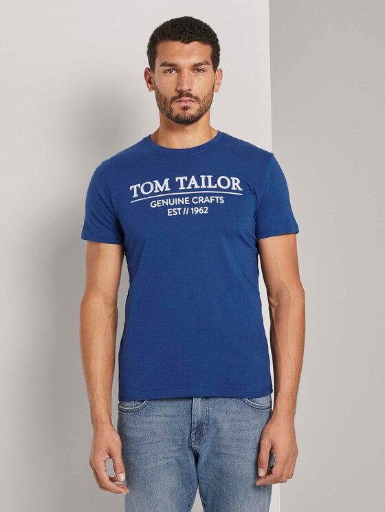 T-Shirt mit Logo-Print - Männer - after dark blue T-Shirt mit Logo-Print - Männer - after dark blue - 1 - TOM TAILOR