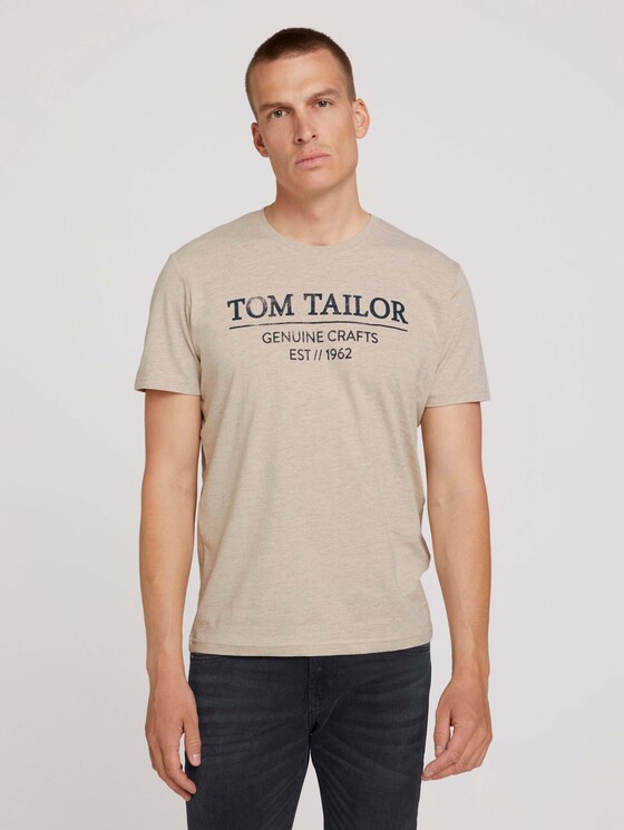 T-Shirt with a logo print - Men - cosy soft beige melange T-Shirt with a logo print - Men - cosy soft beige melange - 1 - TOM TAILOR