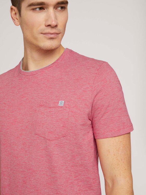 Fein gestreiftes T-Shirt mit Brusttasche - Männer - powerful red yarn dye stripe Fein gestreiftes T-Shirt mit Brusttasche - Männer - powerful red yarn dye stripe - 5 - TOM TAILOR