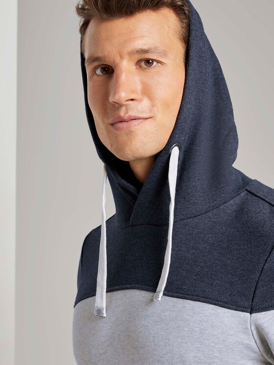 Hoodie mit Colorblock-Streifen - Männer - Dusty Wildberry Red Hoodie mit Colorblock-Streifen - Männer - Dusty Wildberry Red - 9 - TOM TAILOR