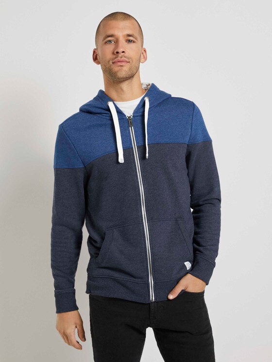 Sweatjacke mit Kapuze im Colorblocking - Männer - Sky Captain Blue Sweatjacke mit Kapuze im Colorblocking - Männer - Sky Captain Blue - 1 - TOM TAILOR