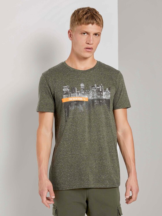 Meliertes T-Shirt mit Fotoprint - Männer - dry greyish olive melange Meliertes T-Shirt mit Fotoprint - Männer - dry greyish olive melange - 1 - TOM TAILOR Denim
