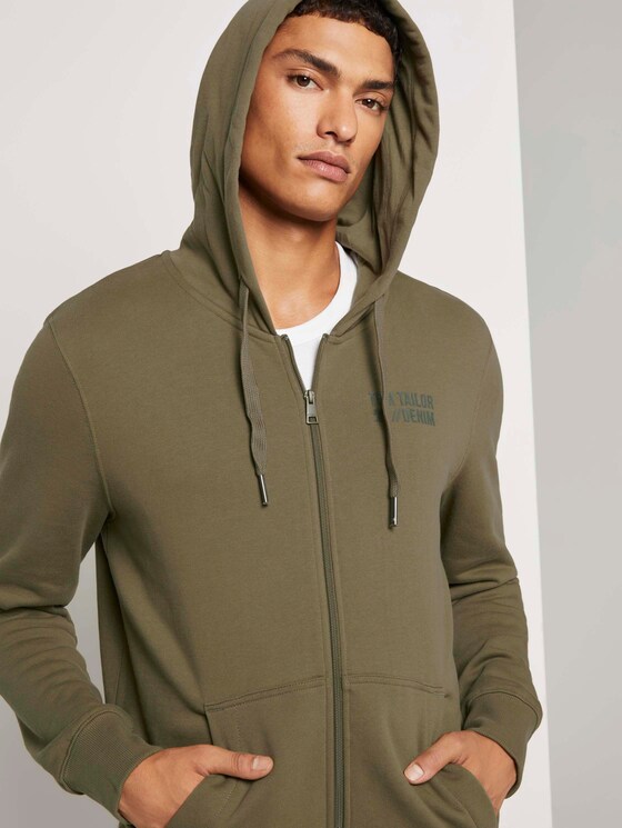 Kapuzen-Sweatjacke mit kleinem Print - Männer - Dry Greyish Olive Kapuzen-Sweatjacke mit kleinem Print - Männer - Dry Greyish Olive - 9 - TOM TAILOR Denim