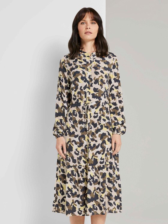 Gemustertes Midikleid mit Volants - Frauen - khaki yellow camouflage design Gemustertes Midikleid mit Volants - Frauen - khaki yellow camouflage design - 1 - TOM TAILOR
