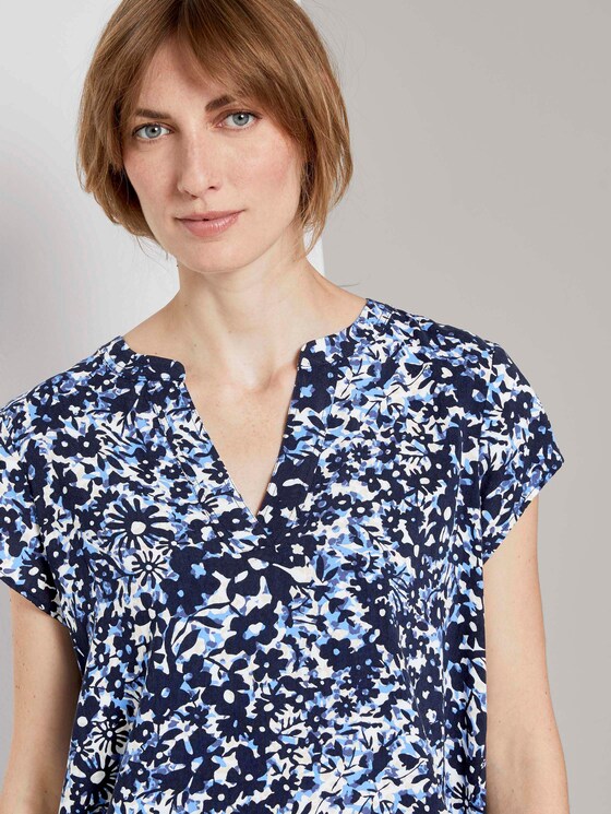 Henley-Bluse mit elastischem Bund - Frauen - blue flower design Henley-Bluse mit elastischem Bund - Frauen - blue flower design - 9 - TOM TAILOR