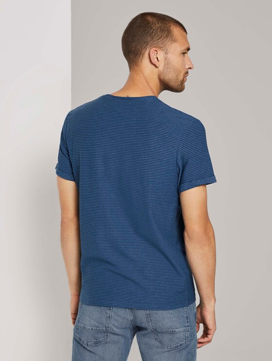 T-Shirt mit Strukturstreifen - Männer - after dark blue T-Shirt mit Strukturstreifen - Männer - after dark blue - 2 - TOM TAILOR