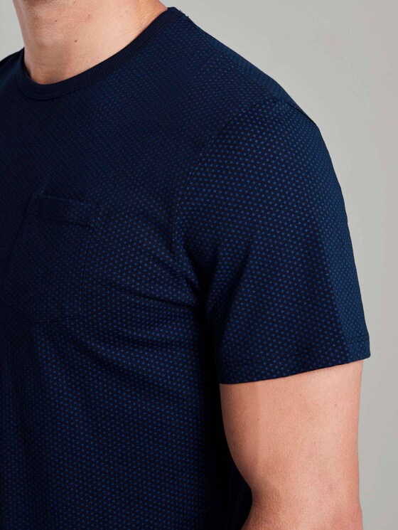 Fein gemustertes T-Shirt mit Brusttasche - Männer - Dark Blue Fein gemustertes T-Shirt mit Brusttasche - Männer - Dark Blue - 10 - TOM TAILOR