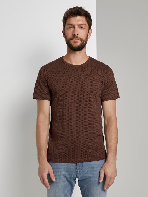 Fein gemustertes T-Shirt mit Brusttasche - Männer - brown oak Fein gemustertes T-Shirt mit Brusttasche - Männer - brown oak - 1 - TOM TAILOR