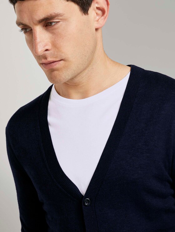 Feiner Cardigan aus Merinowolle - Männer - Knitted Navy Melange Feiner Cardigan aus Merinowolle - Männer - Knitted Navy Melange - 10 - TOM TAILOR