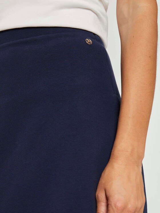 Ausgestellter Minirock mit Struktur - Frauen - Real Navy Blue Ausgestellter Minirock mit Struktur - Frauen - Real Navy Blue - 9 - TOM TAILOR Denim