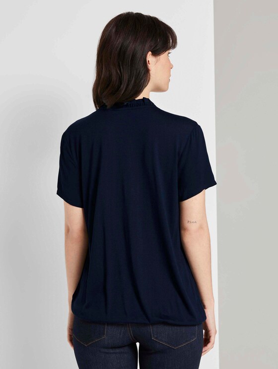Geknöpftes T-Shirt mit Rüschendetail - Frauen - Sky Captain Blue Geknöpftes T-Shirt mit Rüschendetail - Frauen - Sky Captain Blue - 2 - TOM TAILOR
