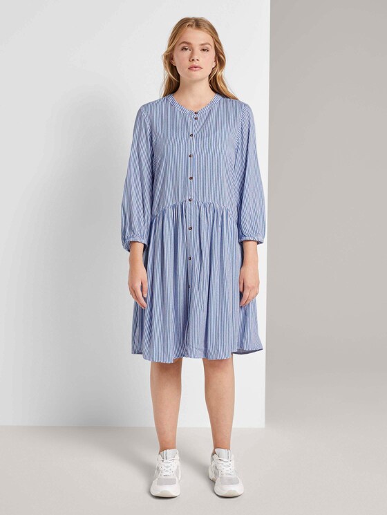 Geknöpftes Minikleid mit Volant - Frauen - mid blue white stripe Geknöpftes Minikleid mit Volant - Frauen - mid blue white stripe - 1 - TOM TAILOR Denim