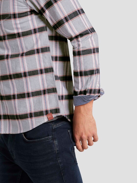 Kariertes Hemd mit Brusttasche - Männer - navy red fil a fil check Kariertes Hemd mit Brusttasche - Männer - navy red fil a fil check - 9 - TOM TAILOR