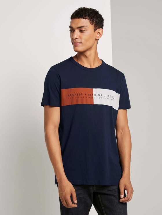 T-Shirt mit Brustprint - Männer - Sky Captain Blue T-Shirt mit Brustprint - Männer - Sky Captain Blue - 1 - TOM TAILOR Denim