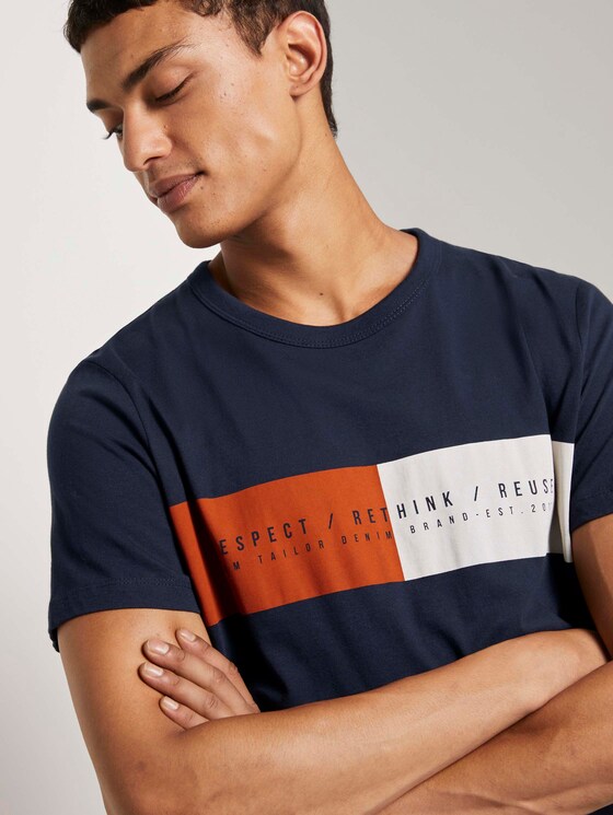 T-Shirt mit Brustprint - Männer - Sky Captain Blue T-Shirt mit Brustprint - Männer - Sky Captain Blue - 9 - TOM TAILOR Denim