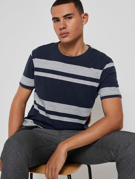 T-shirt met gestreepte textuur - Mannen - navy beige jacquard T-shirt met gestreepte textuur - Mannen - navy beige jacquard - 5 - TOM TAILOR Denim