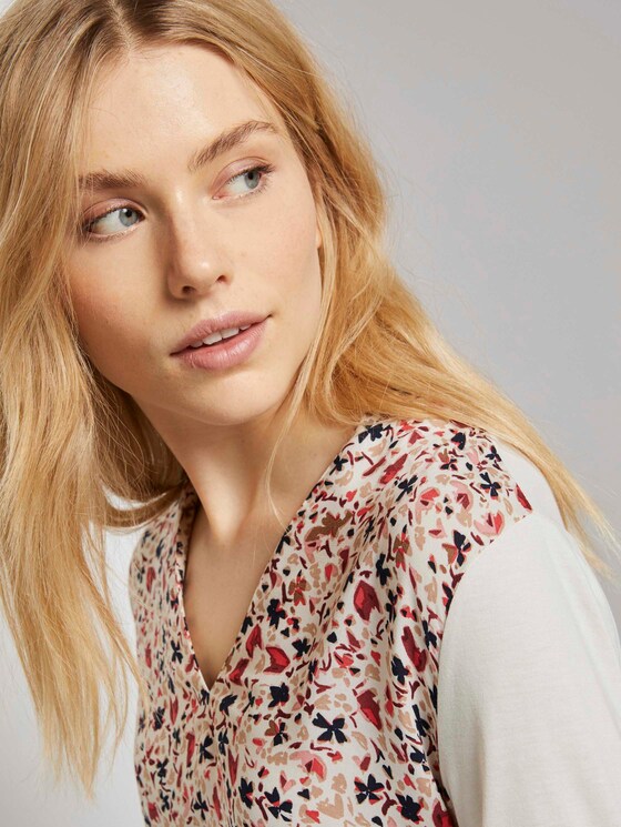 Gemustertes Shirt im Materialmix - Frauen - beige flower design Gemustertes Shirt im Materialmix - Frauen - beige flower design - 9 - TOM TAILOR