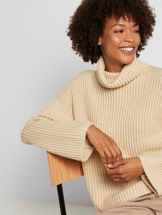 Moderner Rollkragenpullover - Frauen - light soft sand Moderner Rollkragenpullover - Frauen - light soft sand - 9 - Mine to five