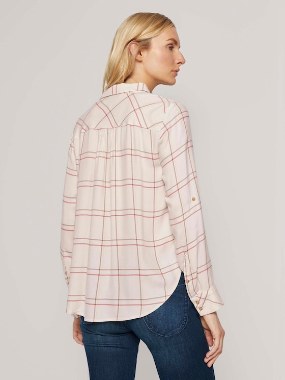 Karierte Hemdbluse mit Turn-Ups - Frauen - powder beige grid check Karierte Hemdbluse mit Turn-Ups - Frauen - powder beige grid check - 2 - TOM TAILOR