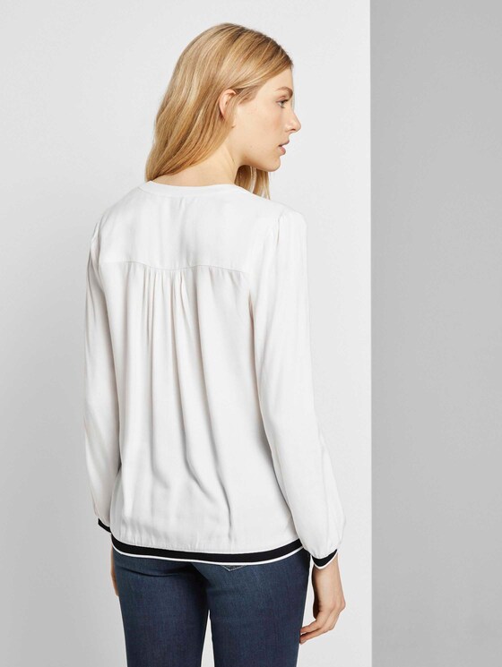 Henley-Bluse mit Tapedetail - Frauen - Whisper White Henley-Bluse mit Tapedetail - Frauen - Whisper White - 2 - TOM TAILOR