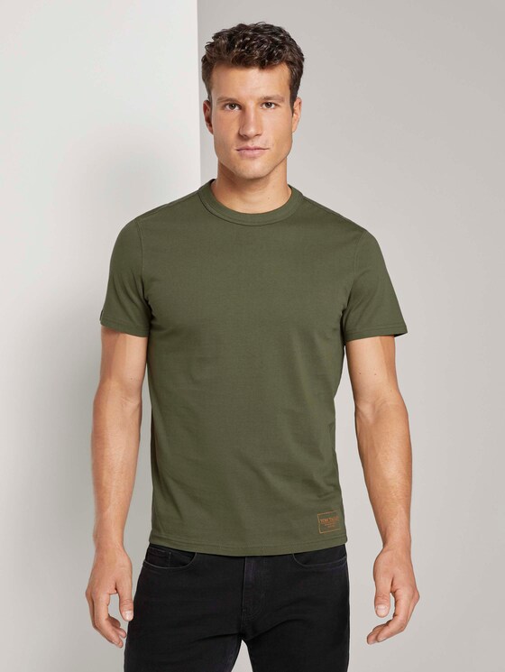 Basic T-Shirt mit Ripp-Blende - Männer - Olive Night Green Basic T-Shirt mit Ripp-Blende - Männer - Olive Night Green - 1 - TOM TAILOR