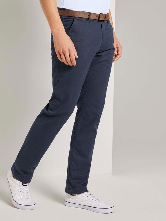 Strukturierte Straight-Chinohose mit Gürtel - Männer - navy small broken square print Strukturierte Straight-Chinohose mit Gürtel - Männer - navy small broken square print - 11 - TOM TAILOR Denim