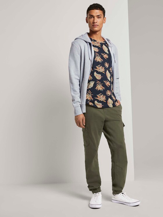 Gemustertes T-Shirt mit Brusttasche - Männer - navy autumnal big leaves print Gemustertes T-Shirt mit Brusttasche - Männer - navy autumnal big leaves print - 3 - TOM TAILOR Denim
