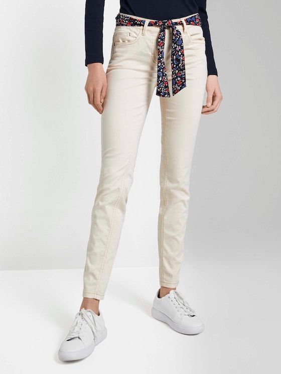Alexa Slim Jeans mit Bindegürtel - Frauen - warm sand beige Alexa Slim Jeans mit Bindegürtel - Frauen - warm sand beige - 1 - TOM TAILOR