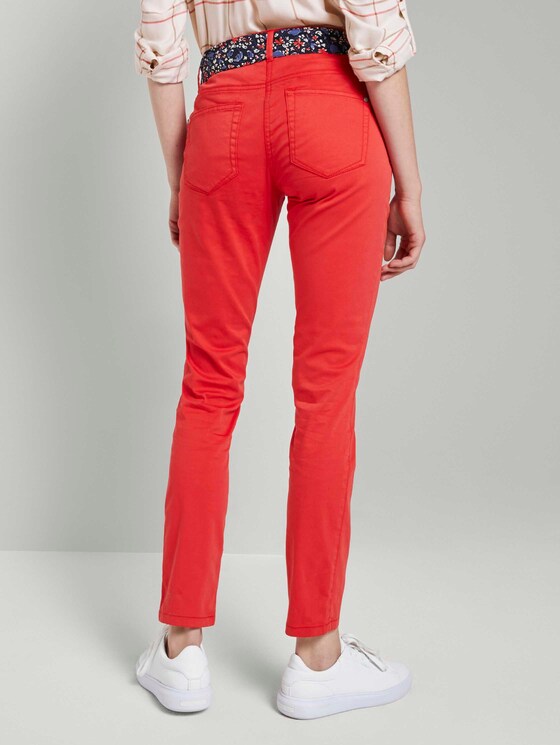 Alexa Slim Jeans mit Bindegürtel - Frauen - shiny crimson red Alexa Slim Jeans mit Bindegürtel - Frauen - shiny crimson red - 2 - TOM TAILOR