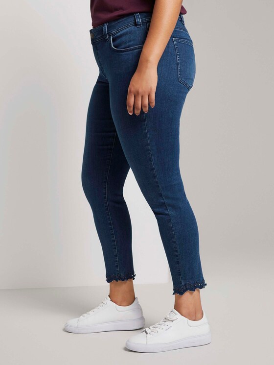 Skinny Jeans mit Spitzendetails - Frauen - random bleached blue denim Skinny Jeans mit Spitzendetails - Frauen - random bleached blue denim - 11 - My True Me