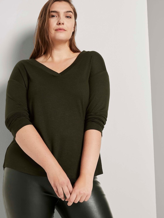 Langarmshirt mit V-Ausschnitt - Frauen - Dark Rosin Green Langarmshirt mit V-Ausschnitt - Frauen - Dark Rosin Green - 5 - My True Me