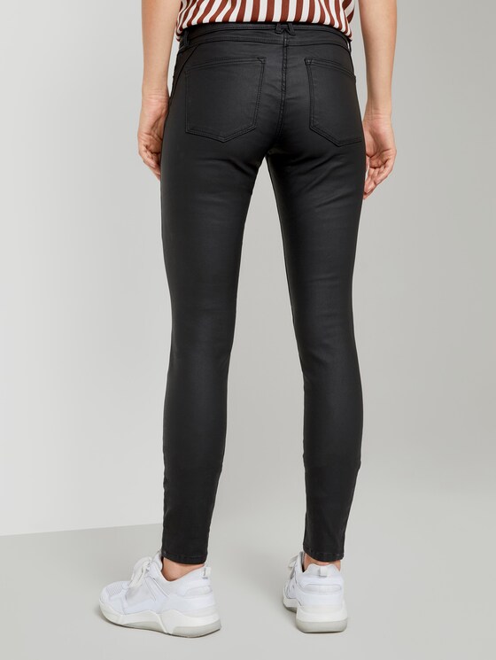 Jona Extra Skinny Jeans in Lederoptik - Frauen - coated black denim Jona Extra Skinny Jeans in Lederoptik - Frauen - coated black denim - 2 - TOM TAILOR Denim
