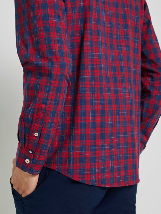 Klassisches Karohemd - Männer - red navy space yarn check Klassisches Karohemd - Männer - red navy space yarn check - 10 - TOM TAILOR