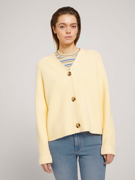 Cardigan mit V-Ausschnitt - Frauen - soft yellow Cardigan mit V-Ausschnitt - Frauen - soft yellow - 1 - TOM TAILOR Denim
