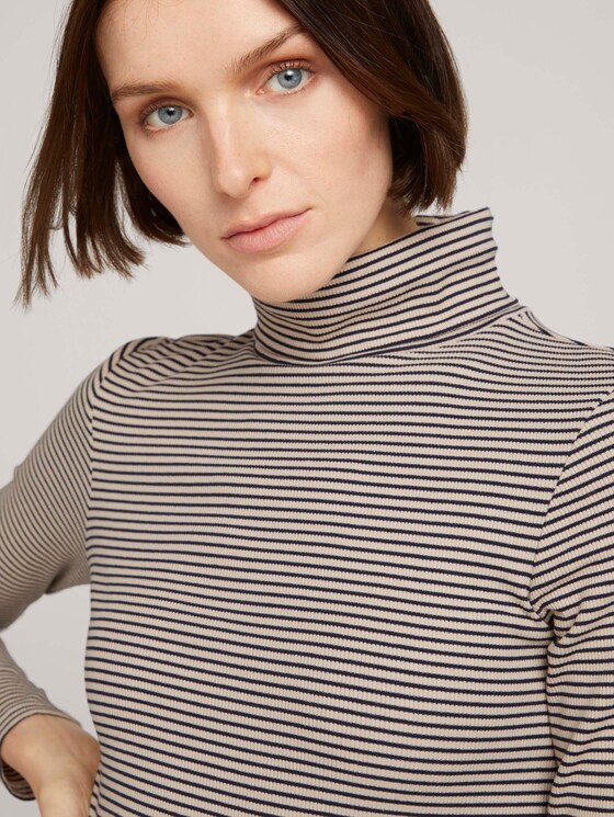 Gestreiftes Rollkragenshirt - Frauen - small creme navy stripe Gestreiftes Rollkragenshirt - Frauen - small creme navy stripe - 9 - TOM TAILOR Denim