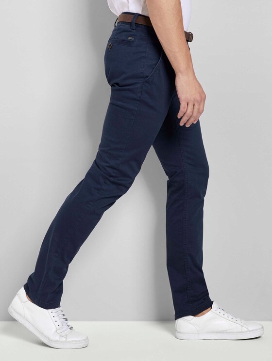 Gemusterte Chino Hose mit Gürtel - Männer - navy minimal tonal design Gemusterte Chino Hose mit Gürtel - Männer - navy minimal tonal design - 11 - TOM TAILOR