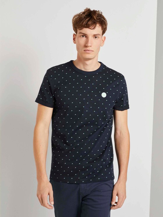 Gemustertes T-Shirt - Männer - navy triangle stripe print Gemustertes T-Shirt - Männer - navy triangle stripe print - 1 - TOM TAILOR Denim