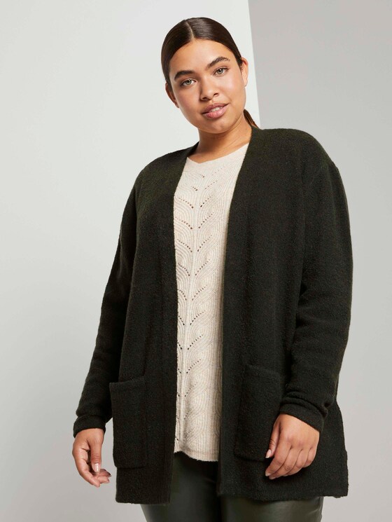 Curvy - Boucle Cardigan mit Taschen - Frauen - Dark Rosin Green Curvy - Boucle Cardigan mit Taschen - Frauen - Dark Rosin Green - 1 - My True Me