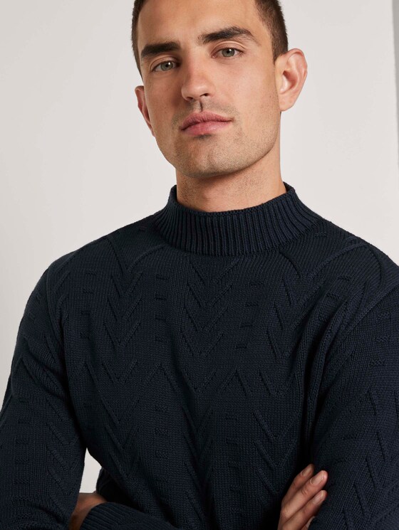 Trui met opstaande kraag met getextureerd patroon - Mannen - Sky Captain Blue Trui met opstaande kraag met getextureerd patroon - Mannen - Sky Captain Blue - 9 - TOM TAILOR