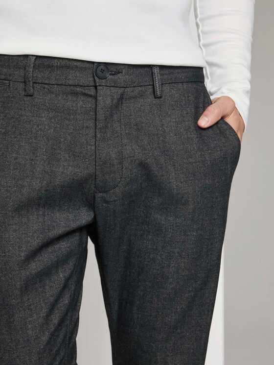 Fein strukturierte Chino Hose - Männer - dark grey structure Fein strukturierte Chino Hose - Männer - dark grey structure - 10 - TOM TAILOR