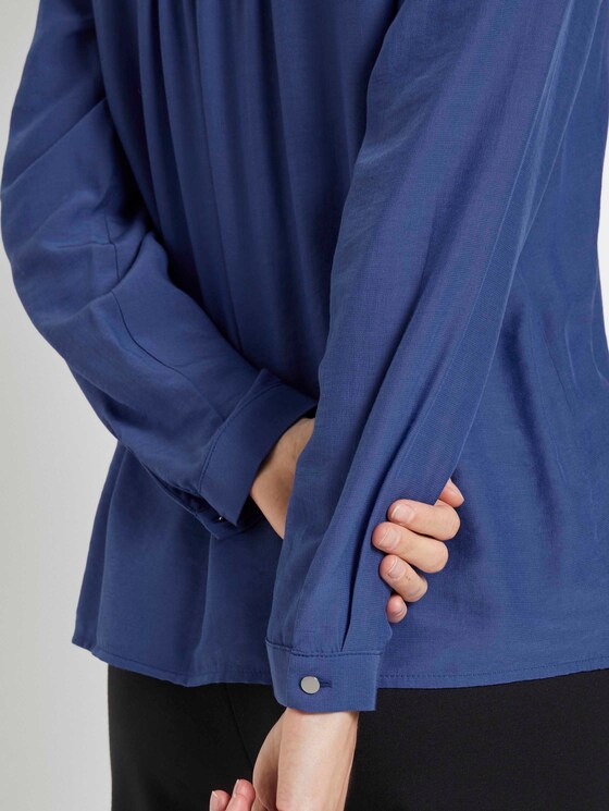 Basic Bluse mit Knopfdetails - Frauen - deep ultramarine blue Basic Bluse mit Knopfdetails - Frauen - deep ultramarine blue - 10 - TOM TAILOR