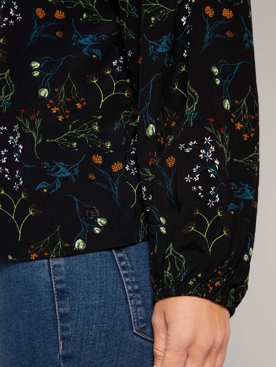 Blouse met dessin met ballonmouwen - Vrouwen - black flower print Blouse met dessin met ballonmouwen - Vrouwen - black flower print - 10 - TOM TAILOR Denim